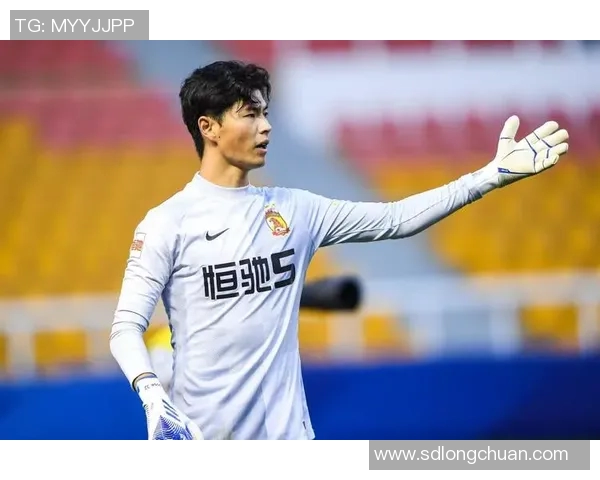 重磅专题聚焦成都足球队盯防战术革新与球队整体表现提升之路 重磅专题聚焦成都足球队盯防战术革新与球队整体表现提升之路