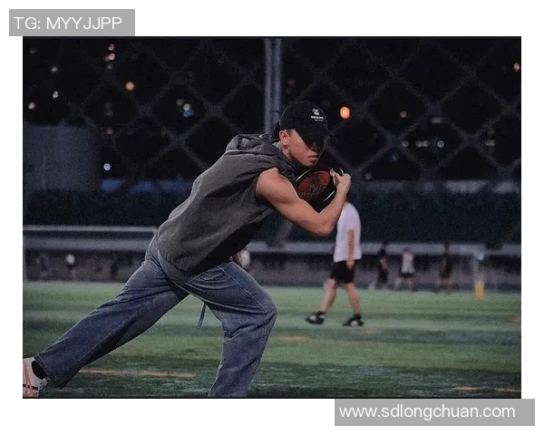 运动数据南京飞盘队边路渗透创新策略解析与战术演变探讨 运动数据南京飞盘队边路渗透创新策略解析与战术演变探讨